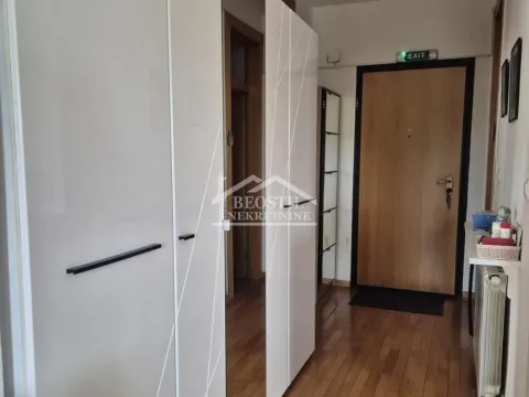 Rent, four bedroom apartment, 108m², Palilula Sve Podlokacije, Beograd - image 9