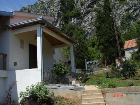 Prodaja, kuća, 165m², Kuči, Podgorica - image 4