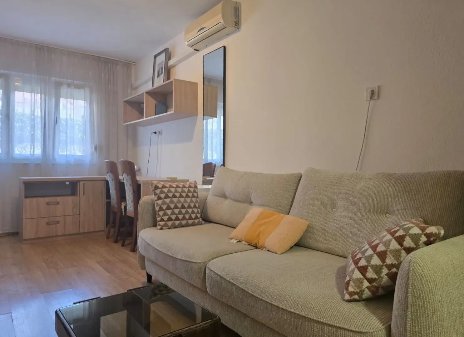 Rent, one bedroom apartment, 40m², Gornja Gorica, Podgorica