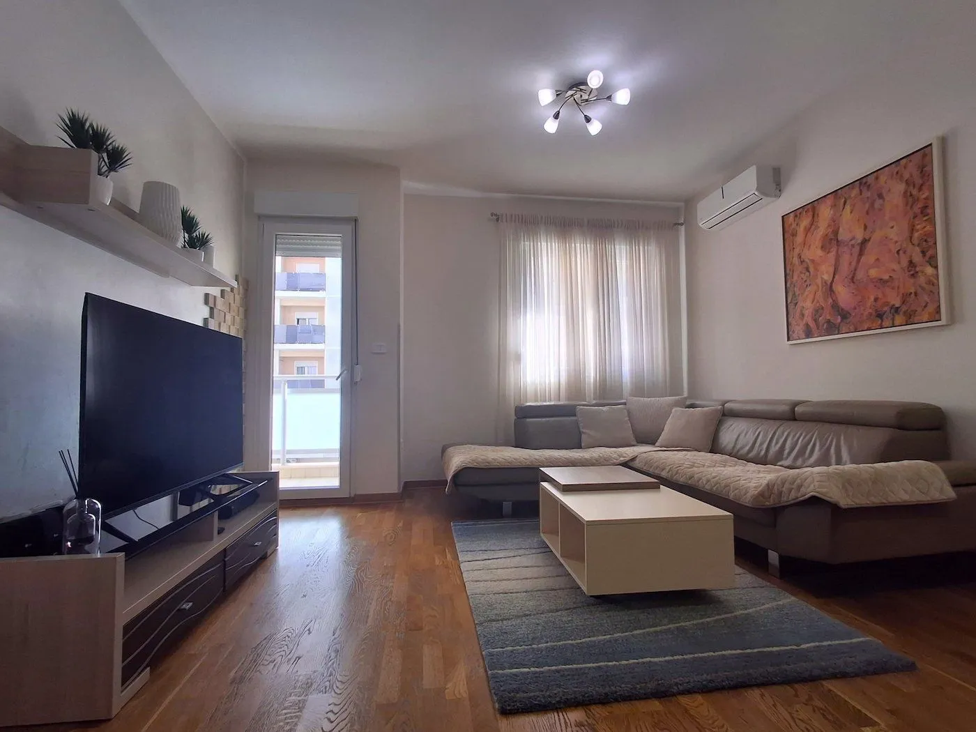 Rent, apartment, 65m², City Kvart, Podgorica