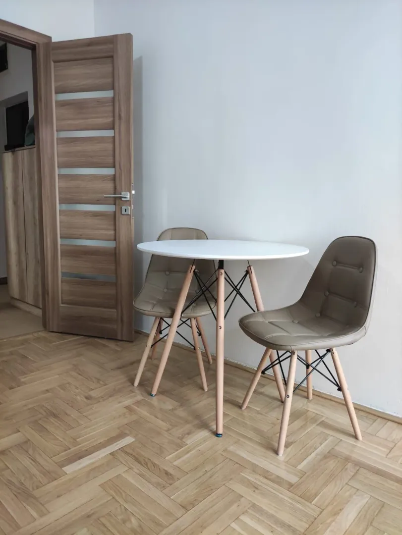 Izdavanje, garsonjera, 25m², Vezirov Most, Podgorica