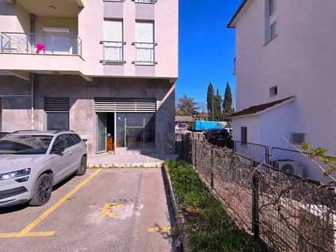 Sale, office space, 100m², Zagorič, Podgorica - image 2