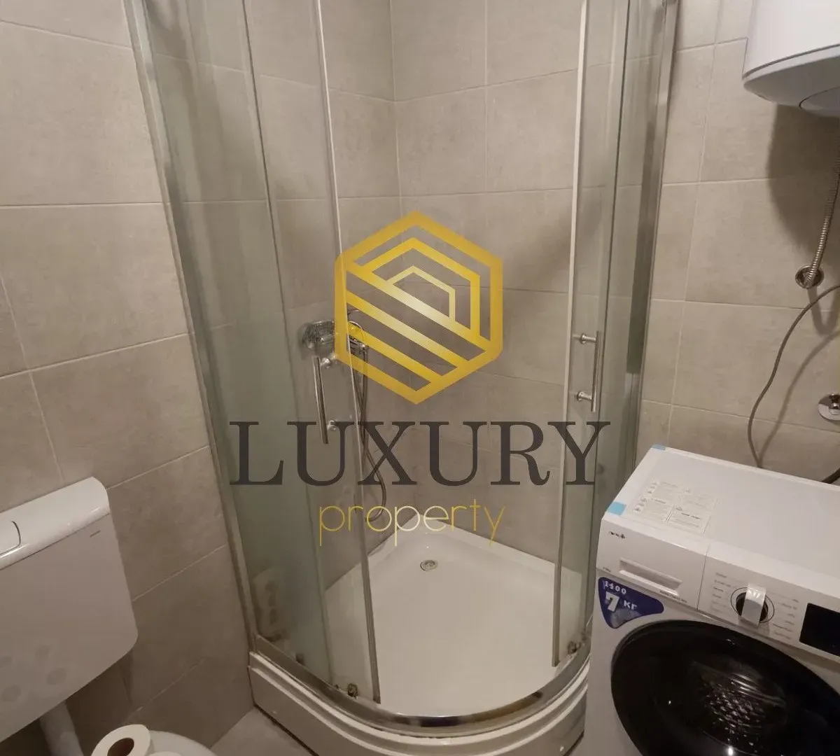 Izdavanje, jednosoban stan, 50m², Stari Aerodrom, Podgorica