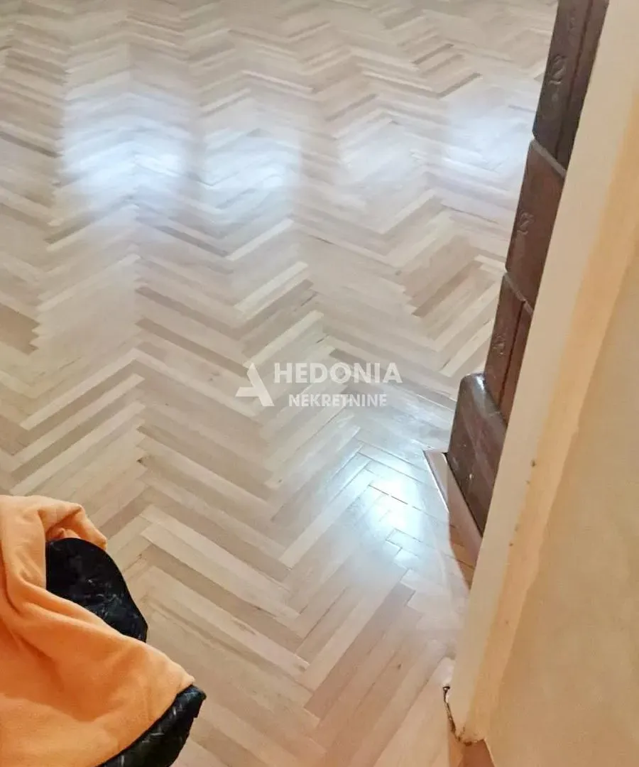Prodaja, dvosoban stan, 49m², Kanarevo Brdo, Beograd