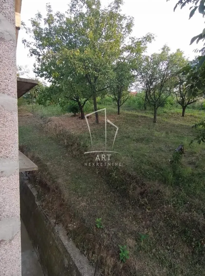 Sale, house, 240m², Voždovac Sve Podlokacije, Beograd