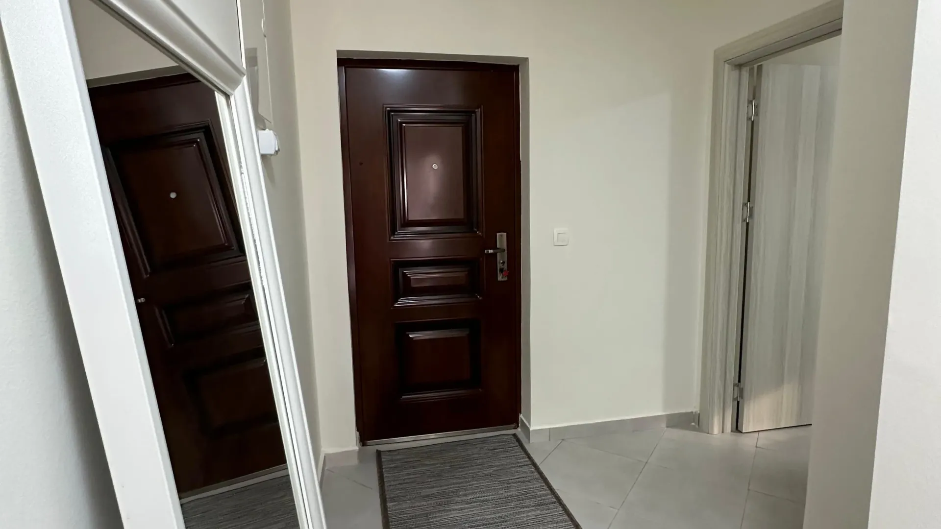 Rent, one bedroom apartment, 48m², Tivat, Crna Gora
