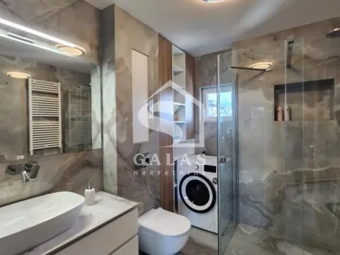 Prodaja, trosoban stan, 105m², Slavija, Vračar Sve Podlokacije - image 15