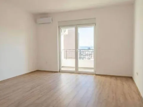 Sale, two bedroom apartment, 64m², Centar, Budva - image 9