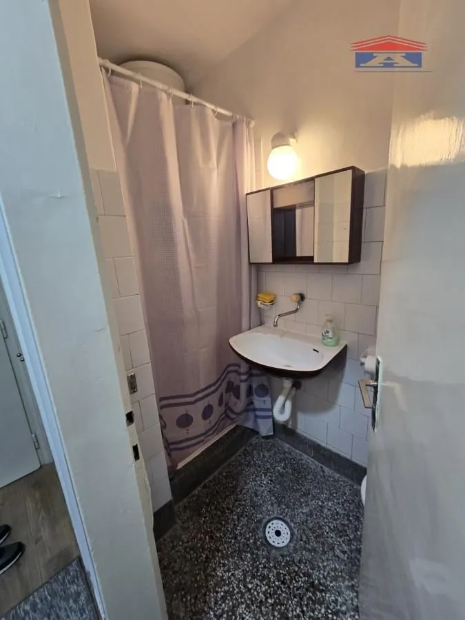 Izdavanje, dvosoban stan, 51m², Grbavica, Novi Sad Sve Podlokacije