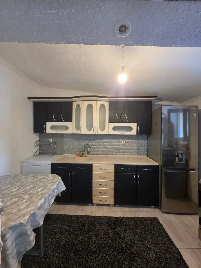 Rent, house, 60m², Stari Aerodrom, Podgorica
