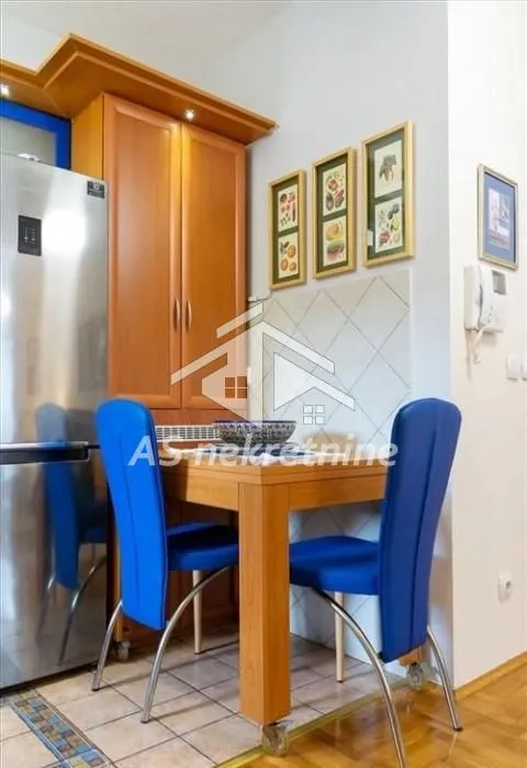 Rent, two bedroom apartment, 52m², Savski Venac, Beograd