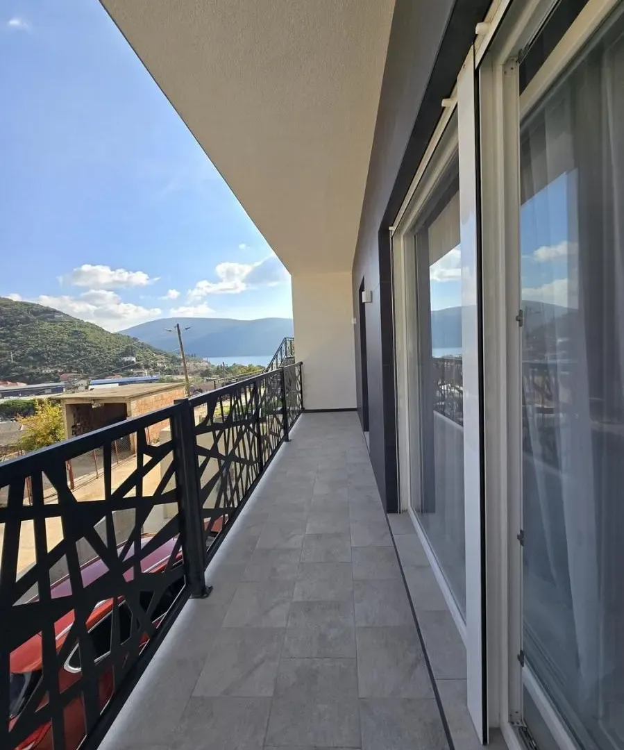 Prodaja, kuća, 140m², Zelenika, Herceg Novi