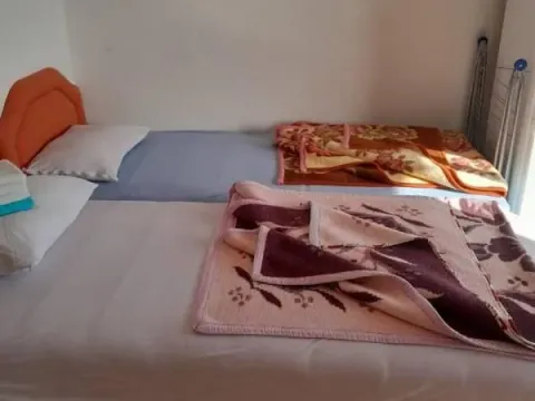 Sale, house, 220m², Šušanj, Bar - image 2