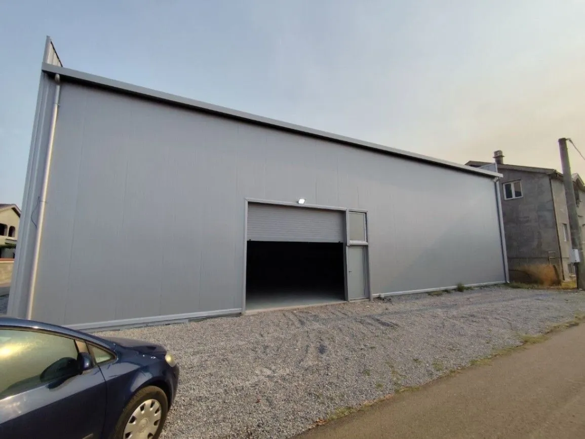Rent, office space, 250m², Tuzi, Podgorica