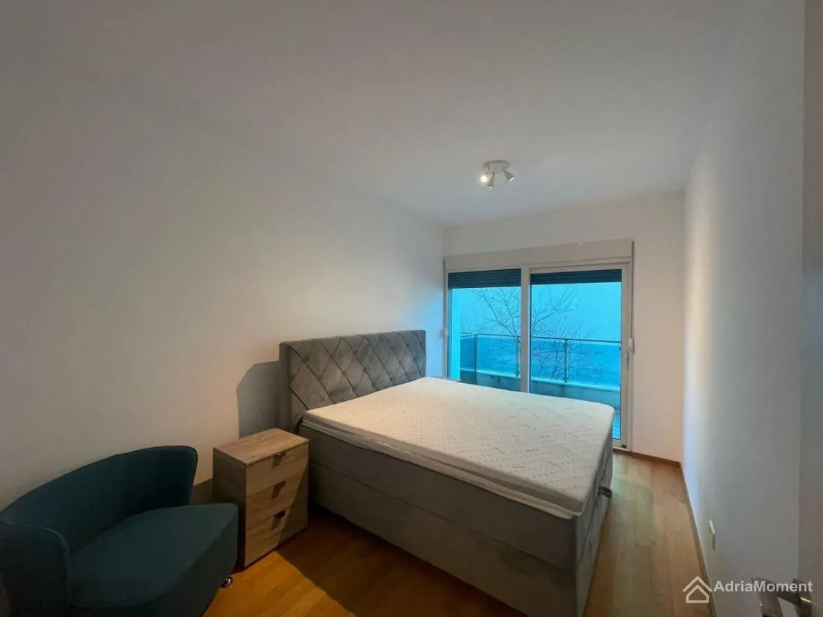 Sale, two bedroom apartment, 89m², Bečići, Budva