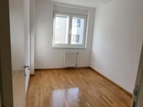 Izdavanje, dvosoban stan, 40m², Podbara, Novi Sad Sve Podlokacije - image 8