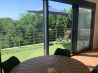 Izdavanje, kuća, 160m², Utjeha, Bar - image 1