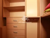 Izdavanje, četvorosoban stan, 197m², Vukov Spomenik, Zvezdara Sve Podlokacije - image 17