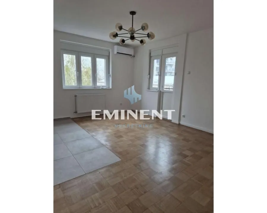 Sale, apartment, 60m², Autokomanda, Voždovac Sve Podlokacije