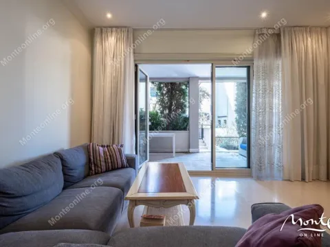 Sale, two bedroom apartment, 115m², Porto Montenegro, Tivat - image 5