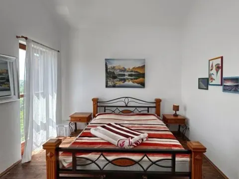 Prodaja, kuća, 230m², Zagora, Kotor - image 8