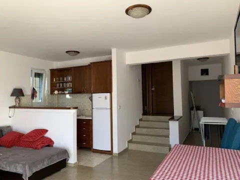 Prodaja, jednosoban stan, 64m², Komoševina, Budva - image 4