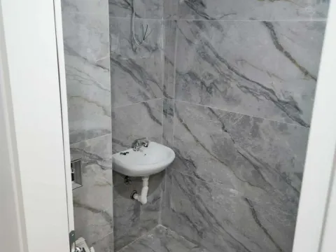 Rent, one bedroom apartment, 42m², Zagorič, Podgorica - image 12