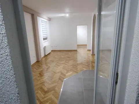 Prodaja, dvosoban stan, 40m², Grbavica, Novi Sad Sve Podlokacije - image 8