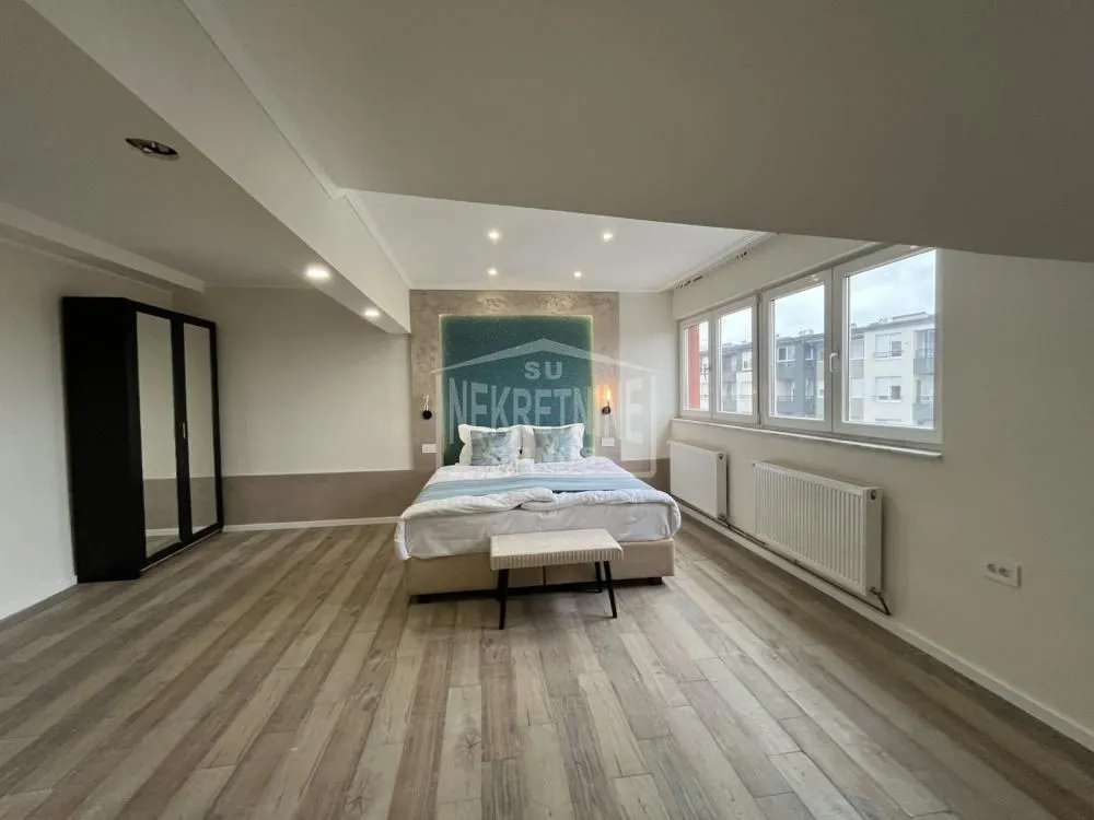 Prodaja, stan, 195m², Prozivka, Subotica