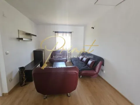 Rent, three bedroom apartment, 75m², Palilula Sve Podlokacije, Beograd - image 2