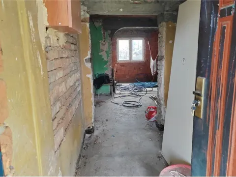 Prodaja, kuća, 155m², Ledena Stena, Niš - image 19