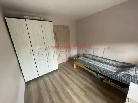 Prodaja, kuća, 351m², Novi Banovci, Stara Pazova - image 8