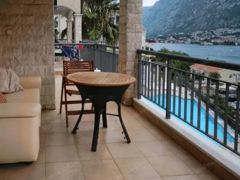 Prodaja, dvosoban stan, 76m², Muo, Kotor - image 4