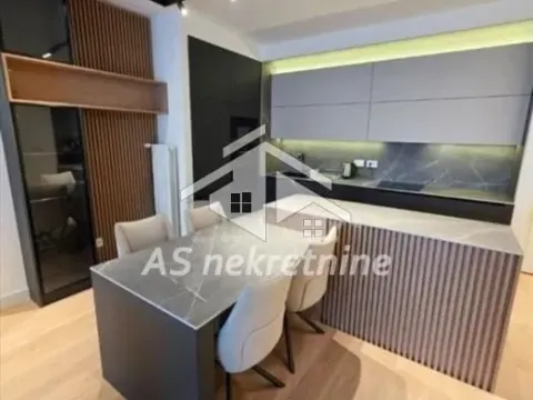Izdavanje, trosoban stan, 86m², Savski Venac, Beograd - image 7