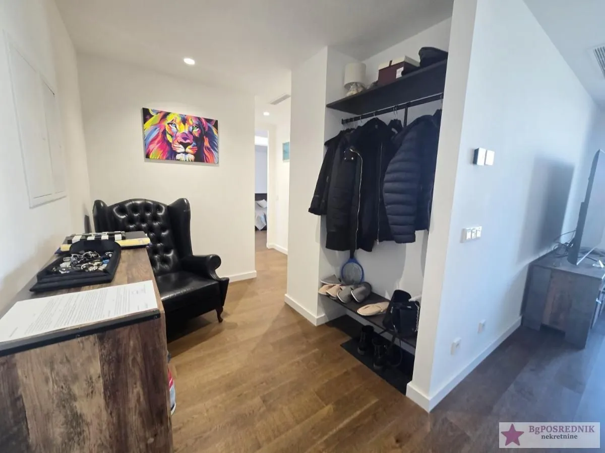 Prodaja, trosoban stan, 99m², Novi Beograd Sve Podlokacije, Beograd