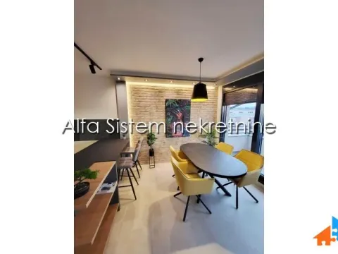 Izdavanje, trosoban stan, 90m², Uciteljsko Naselje, Zvezdara Sve Podlokacije - image 11