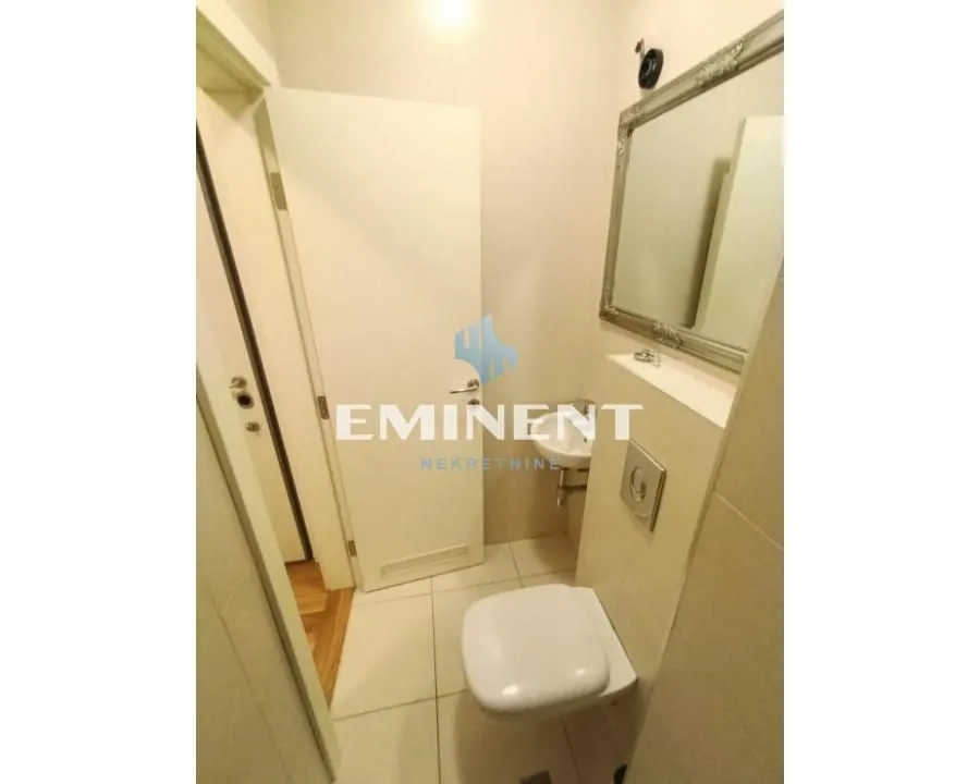 Prodaja, trosoban stan, 81m², Ada, Beograd