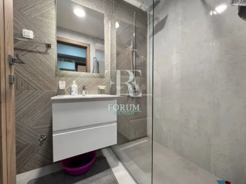 Izdavanje, jednosoban stan, 53m², Master Kvart, Podgorica - image 10