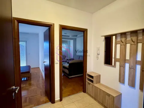 Rent, one bedroom apartment, 52m², City Kvart, Podgorica - image 9