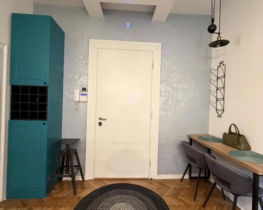 Izdavanje, trosoban stan, 66m², Vukov Spomenik, Zvezdara Sve Podlokacije