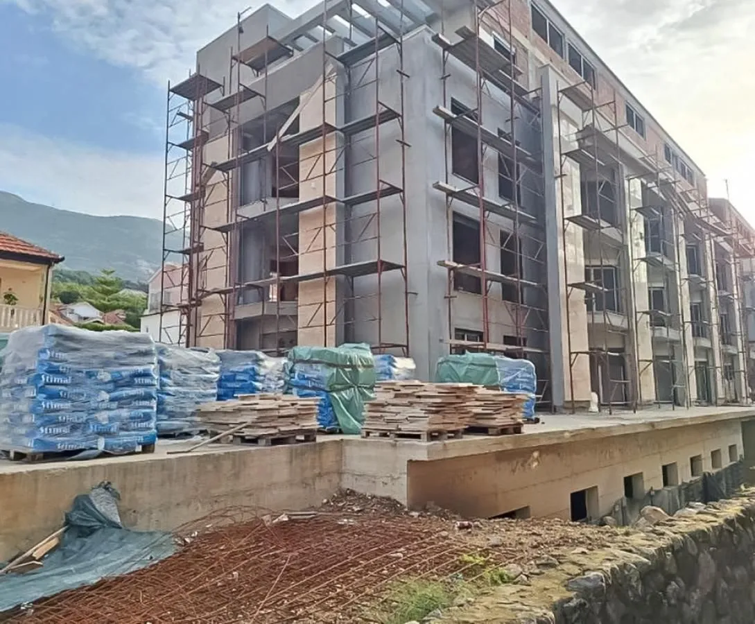 Sale, two bedroom apartment, 65m², Maine, Budva