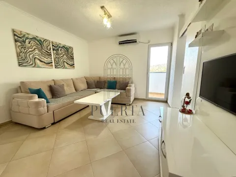 Prodaja, jednosoban stan, 40m², Blok 5, Podgorica - image 2