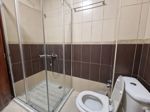 Rent, two bedroom apartment, 81m², Bečići, Budva - image 17