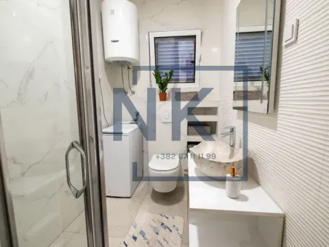 Prodaja, trosoban stan, 128m², Stari Aerodrom, Podgorica - image 3