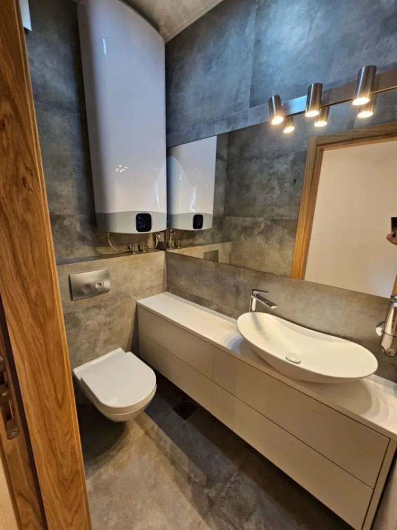 Sale, four bedroom apartment, 86m², Centar, Budva
