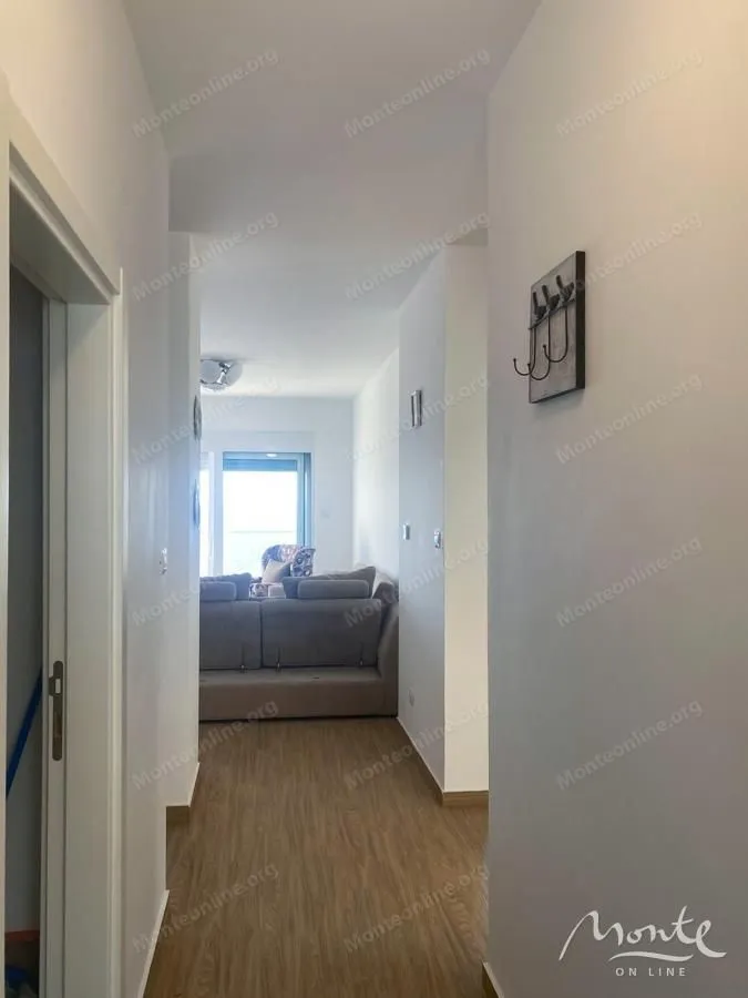 Sale, two bedroom apartment, 110m², Dobre Vode, Bar