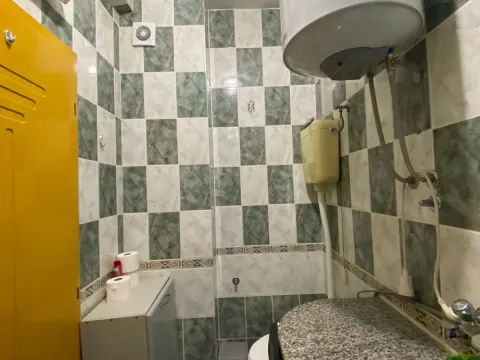 Izdavanje, jednosoban stan, 50m², City Kvart, Podgorica - image 9