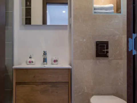 Sale, house, 170m², Bečići, Budva - image 9