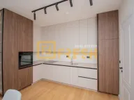 Izdavanje, trosoban stan, 121m², Gorica C, Podgorica - image 7