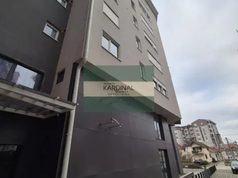 Izdavanje, četvorosoban stan, 97m², Centar, Paraćin - image 28